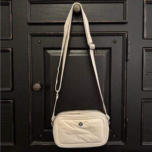 Lululemon bag